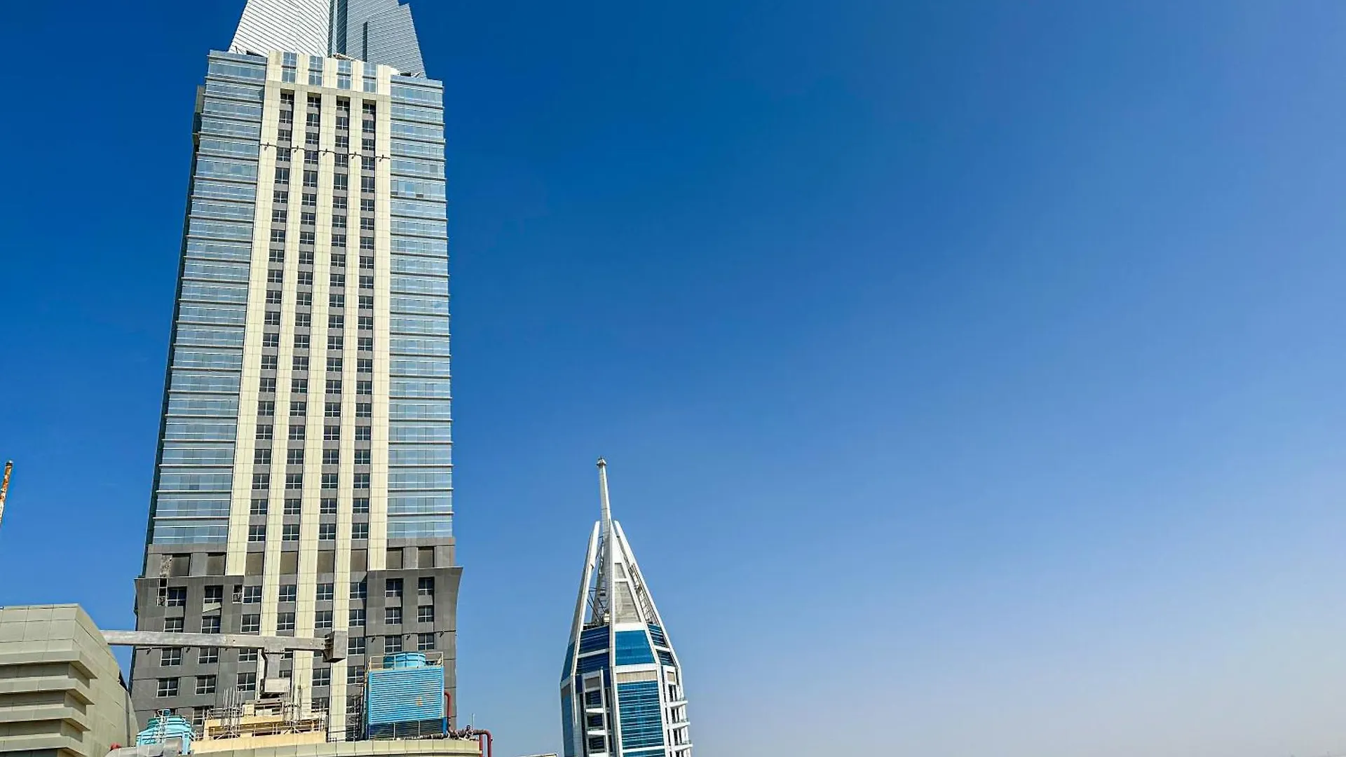 Higuests - Luxurious High-Rise Apartment With Stunning Views Dubai
