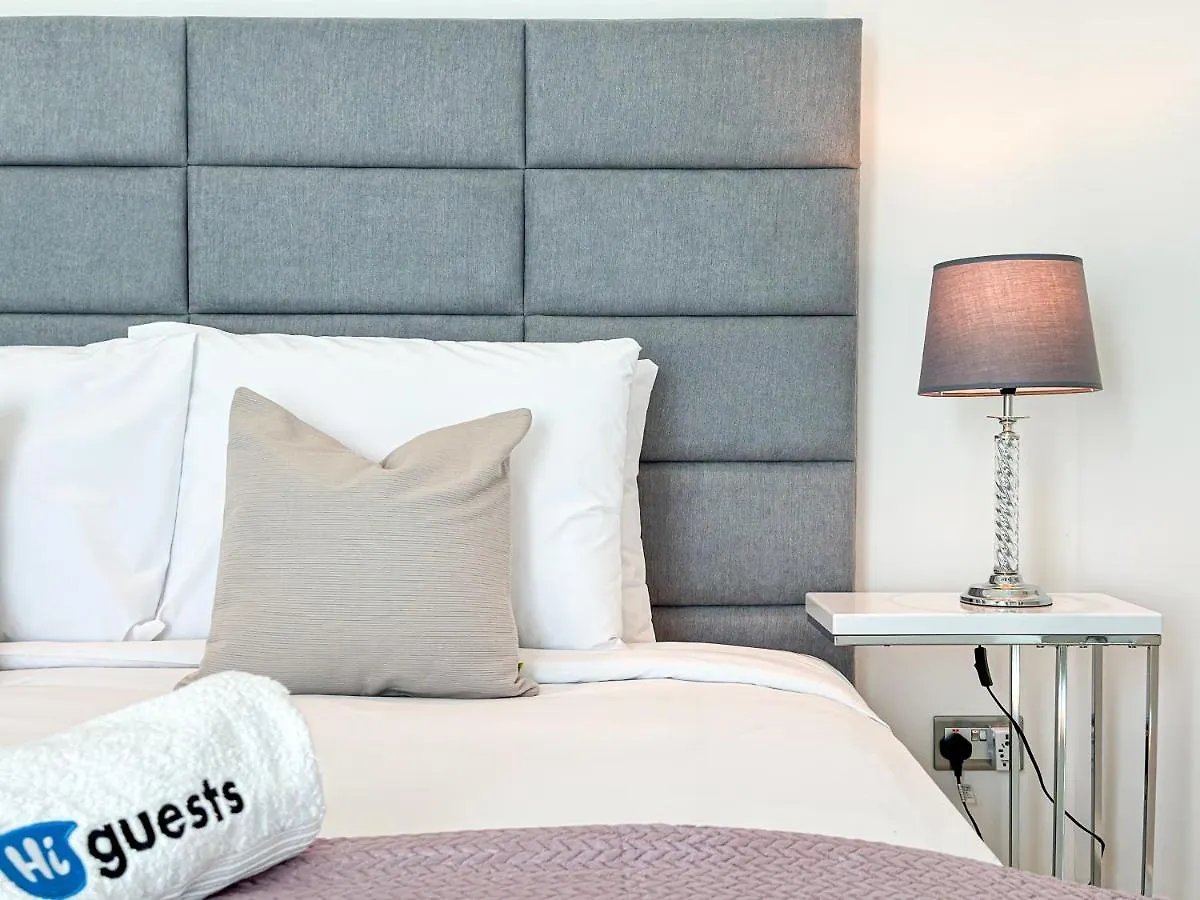 Higuests - Luxurious High-Rise Apartment With Stunning Views Dubai