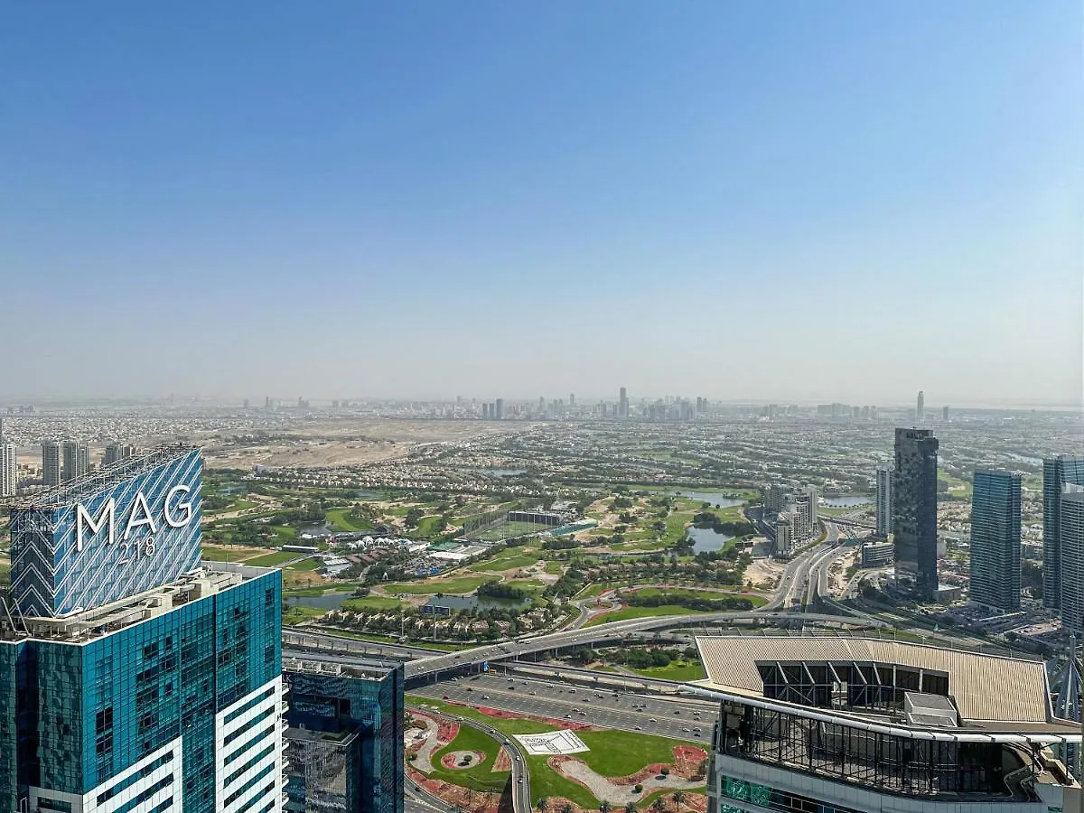 Higuests - Luxurious High-Rise Apartment With Stunning Views Dubai