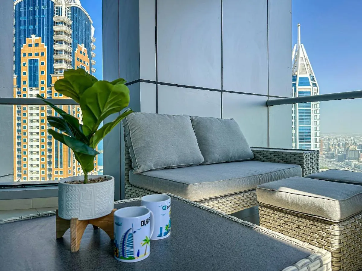 Higuests - Luxurious High-Rise Apartment With Stunning Views Dubai